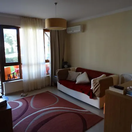 Apartment In Paradise Bay *